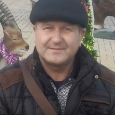 Артём