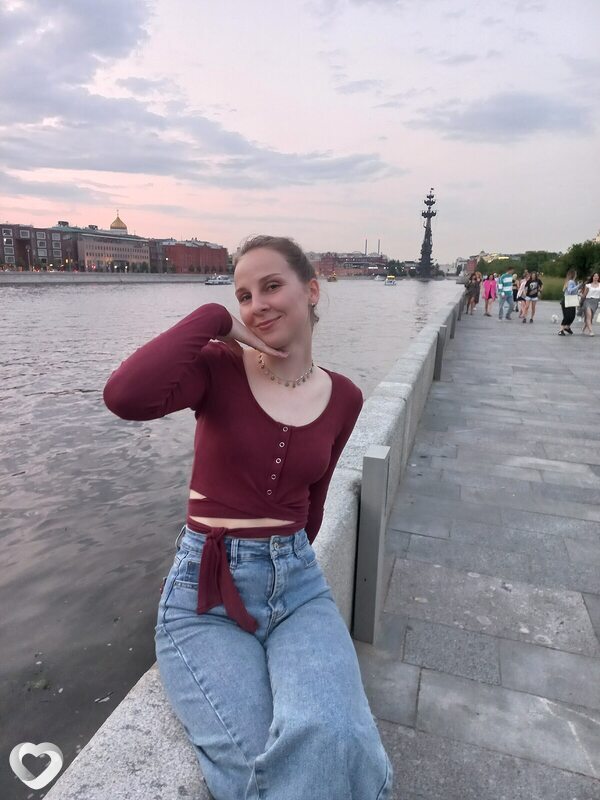 Полина