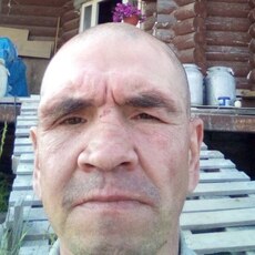 Максим