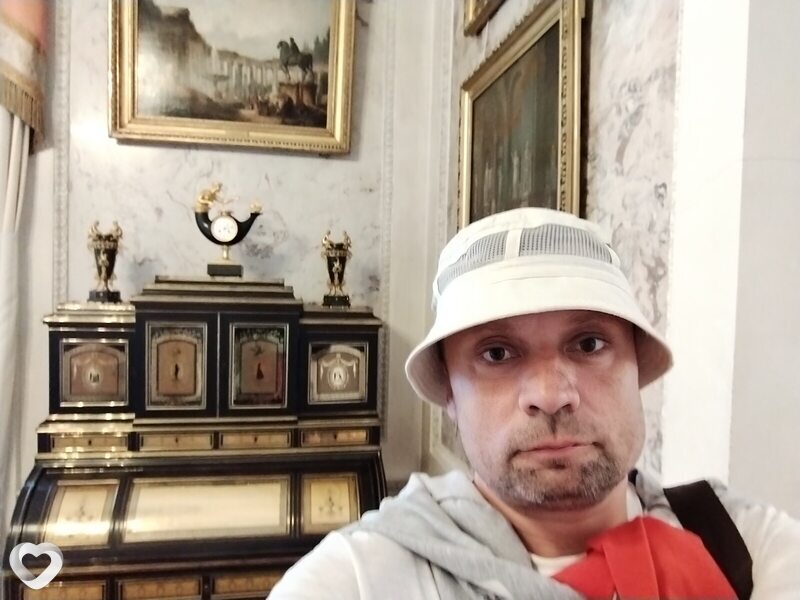 Лаврик