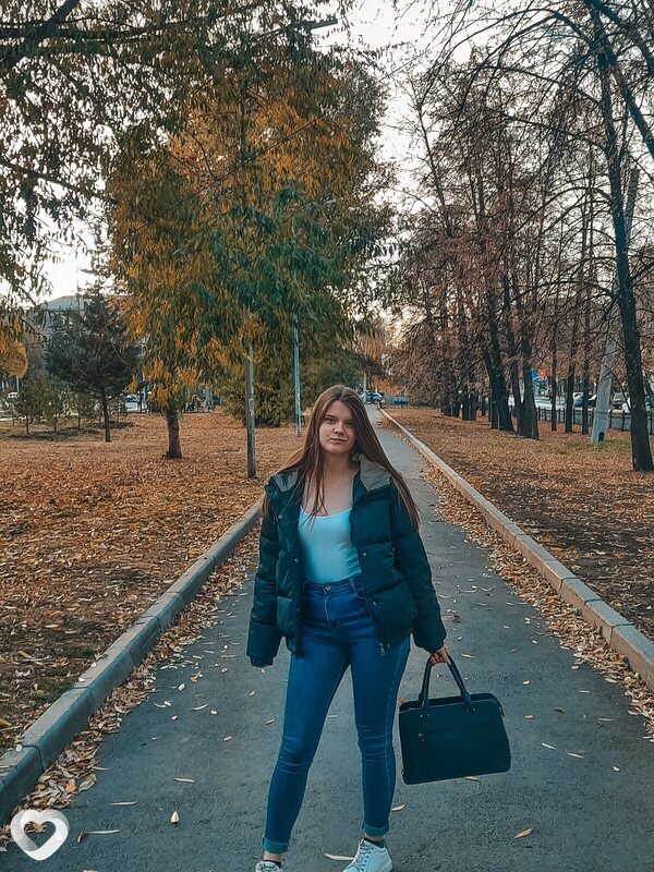 Аня