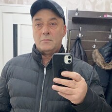 Илья