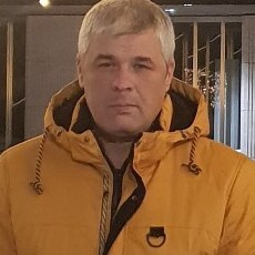Валя