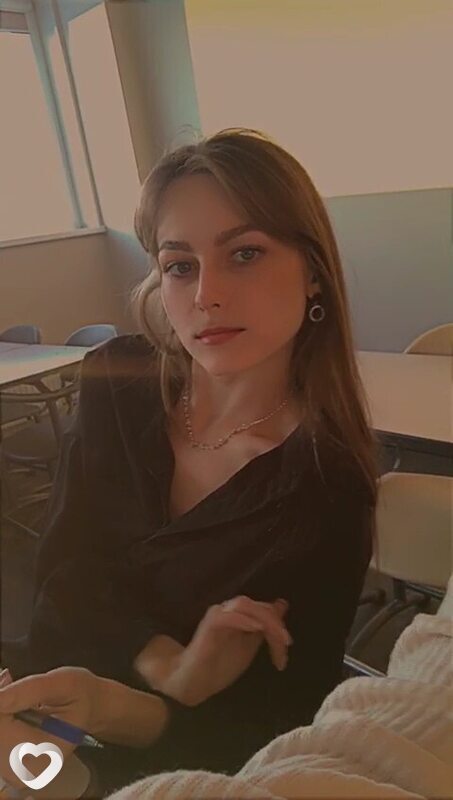 Валя