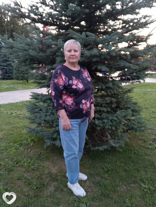 Полина