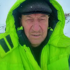 Валя