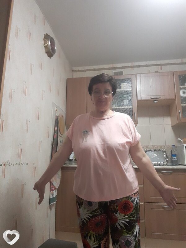 Мила