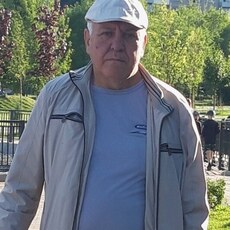 Геннадий
