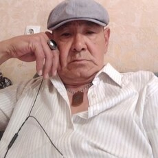 Артём