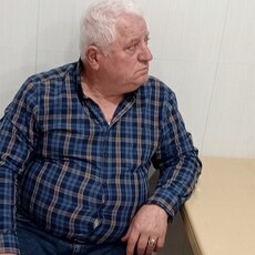 Вася