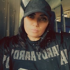 Мила