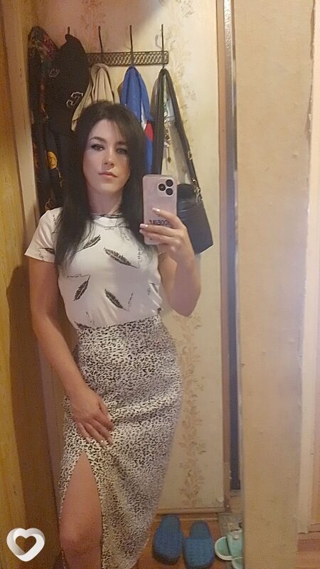 Полина