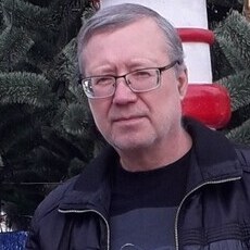 Максим