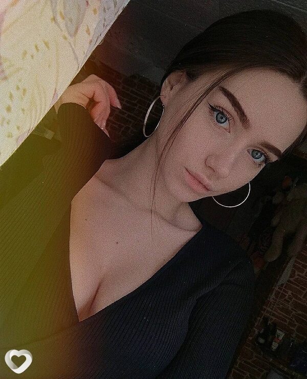 Ева