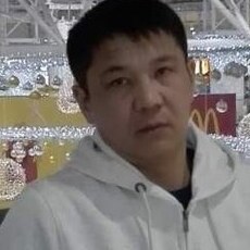 Максим