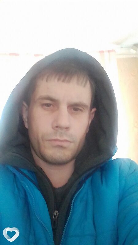 Артём
