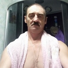 Лёва