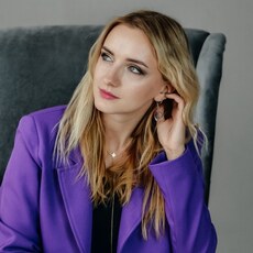Полина