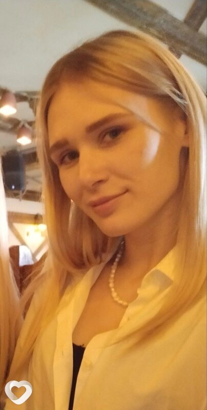 Ева
