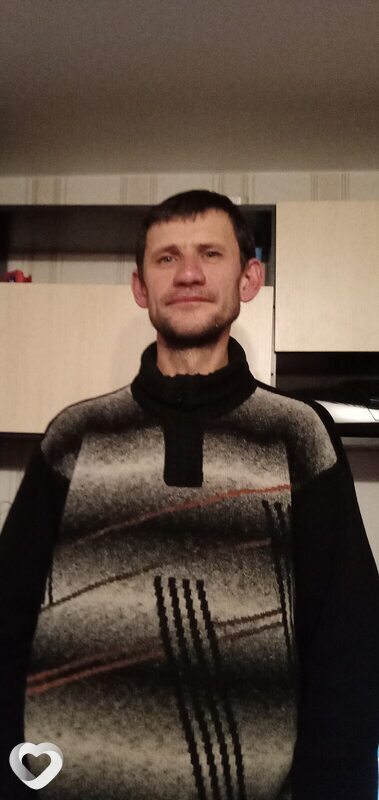 Артём