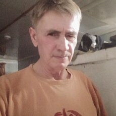 Валя