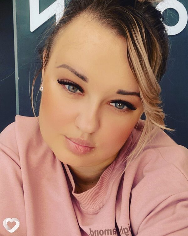 Полина