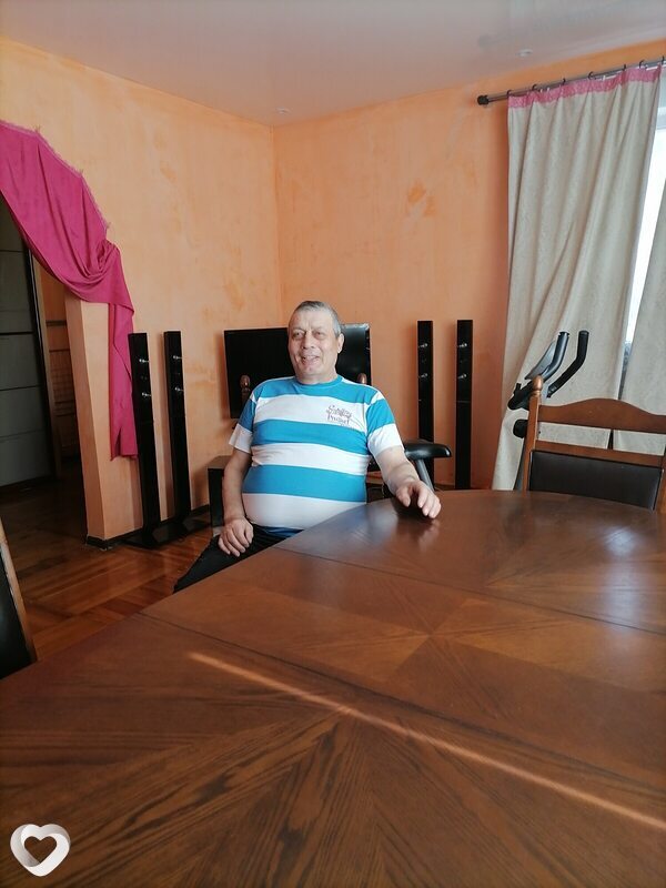 Платон