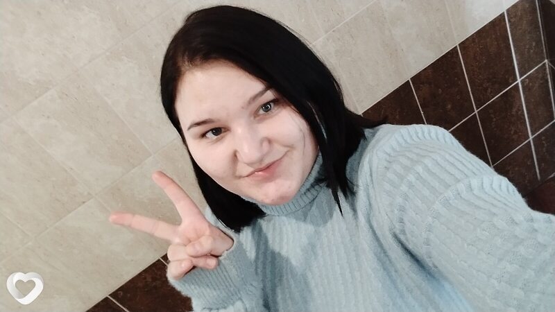 Юля