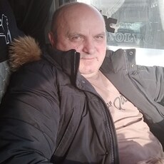 Валя