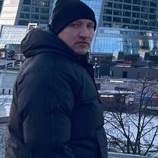 Валя