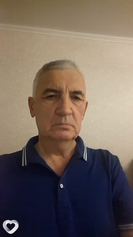 Максим