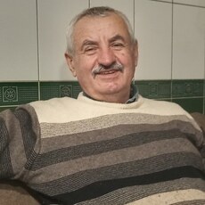 Платон