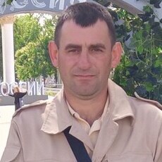 Илья