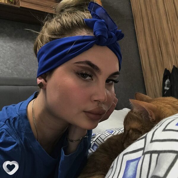 Полина