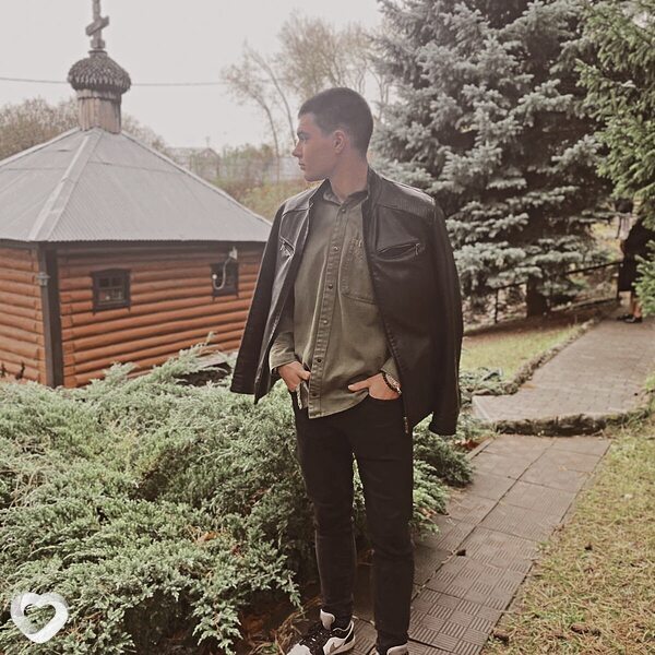 Вася