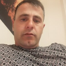 Илья
