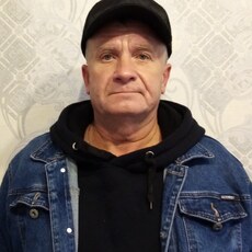 Артём