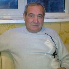 Юрий