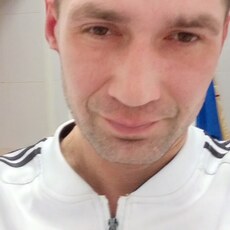 Валя