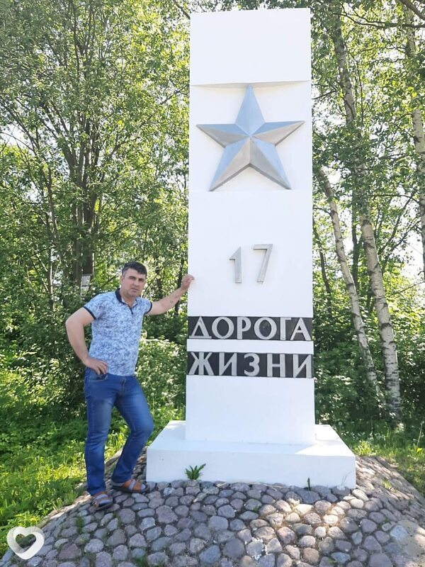 Толя