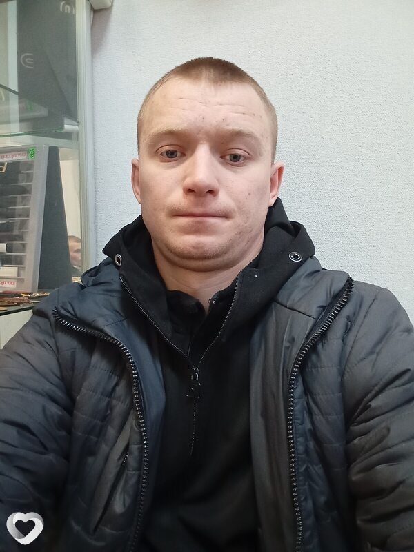 Лёня