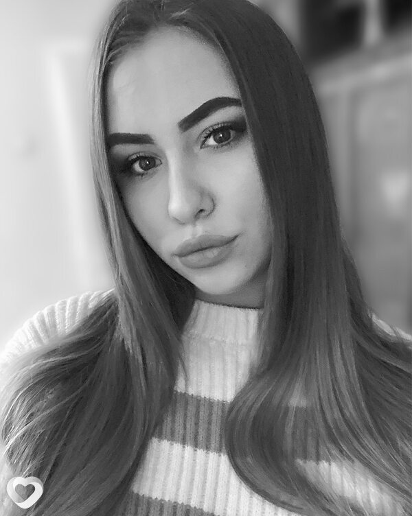Валя