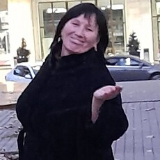Оля