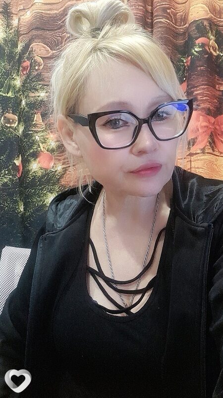 Валя