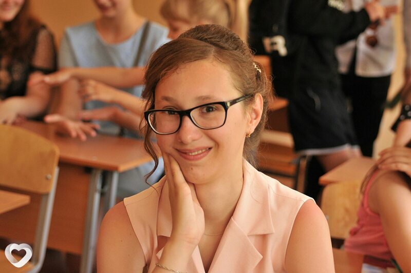 Полина