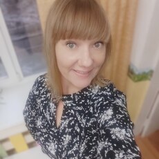 Оля