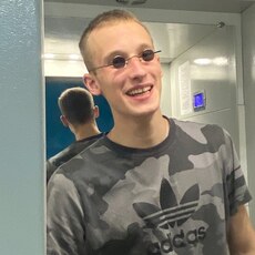 Лёня