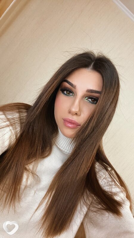 Полина