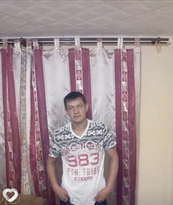 Толя