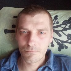 Артём